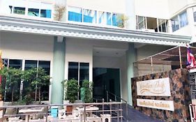 Cozy Studio Near Jomtien Beach - Thip Condotel - Walk To The Sea